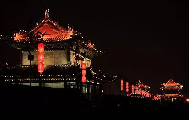 “JDB电子游戏官网”特斯拉中国相关人士:国产特斯拉确定不再用松下电池消息不准确(图1) JDB电子