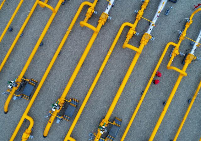 英乙队0-3脆败英冠队 场边怎么这么多大牌球迷？‘milan米兰app官网’